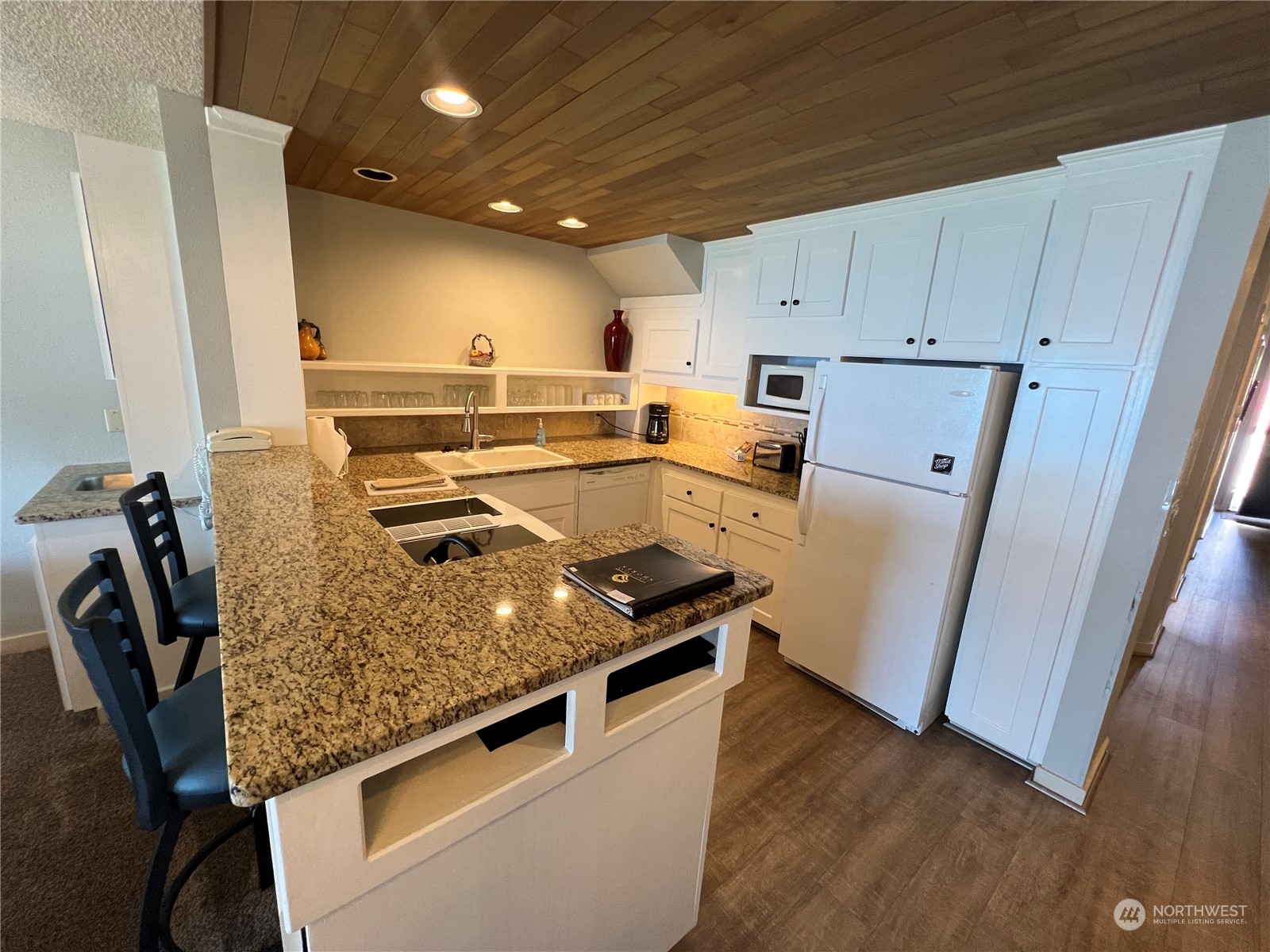 100 Lake Chelan Shores Drive Unit: 10-4