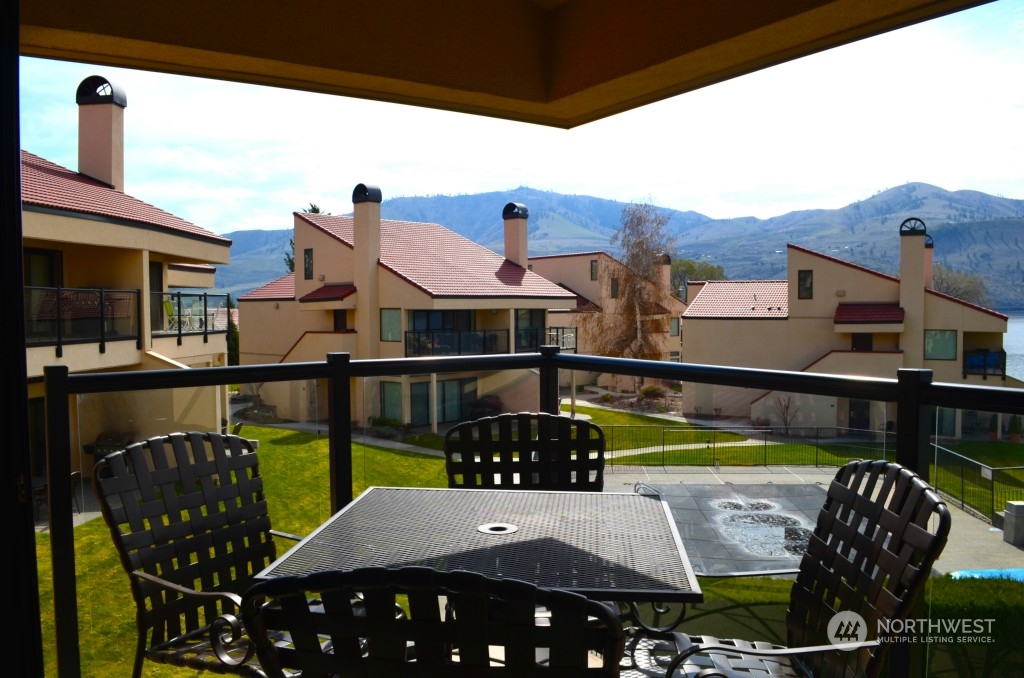 100 Lake Chelan Shores Drive Unit: 10-4