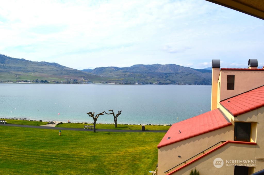 100 Lake Chelan Shores Drive Unit: 10-4