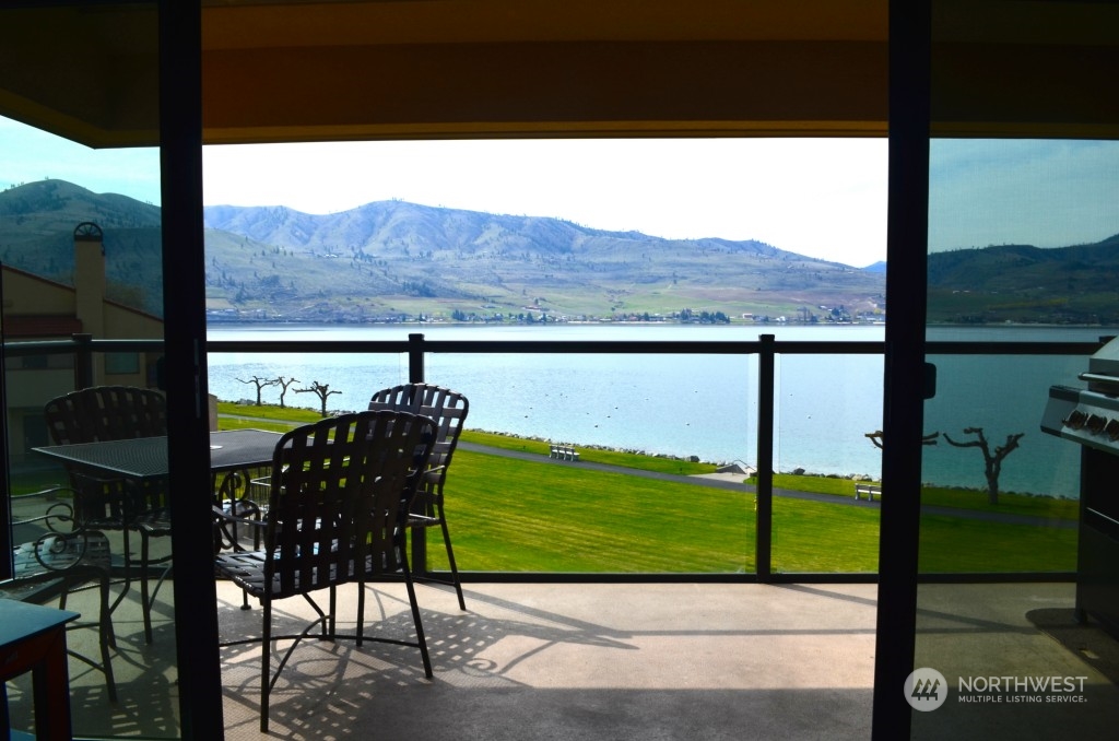 100 Lake Chelan Shores Drive Unit: 10-4