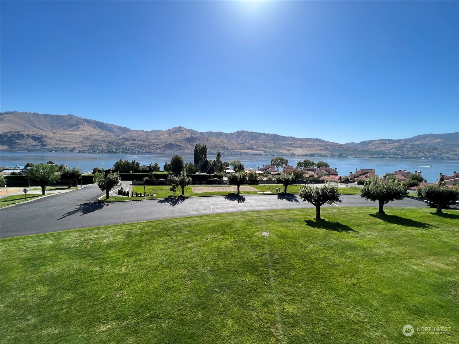 100 Lake Chelan Shores Drive Unit: 15-8J