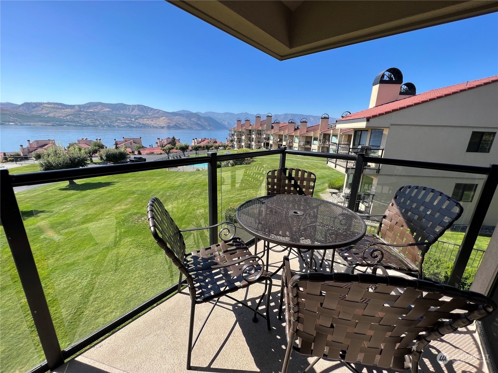 100 Lake Chelan Shores Drive Unit: 15-8J