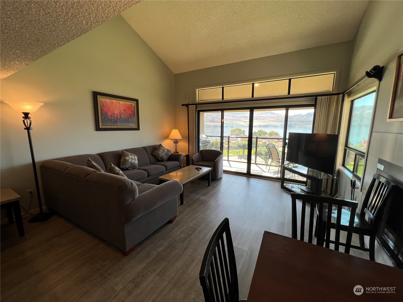 100 Lake Chelan Shores Drive Unit: 15-8J