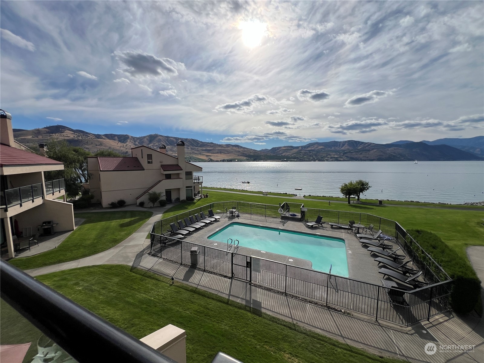 100 Lake Chelan Shores Drive Unit: 8-8 L