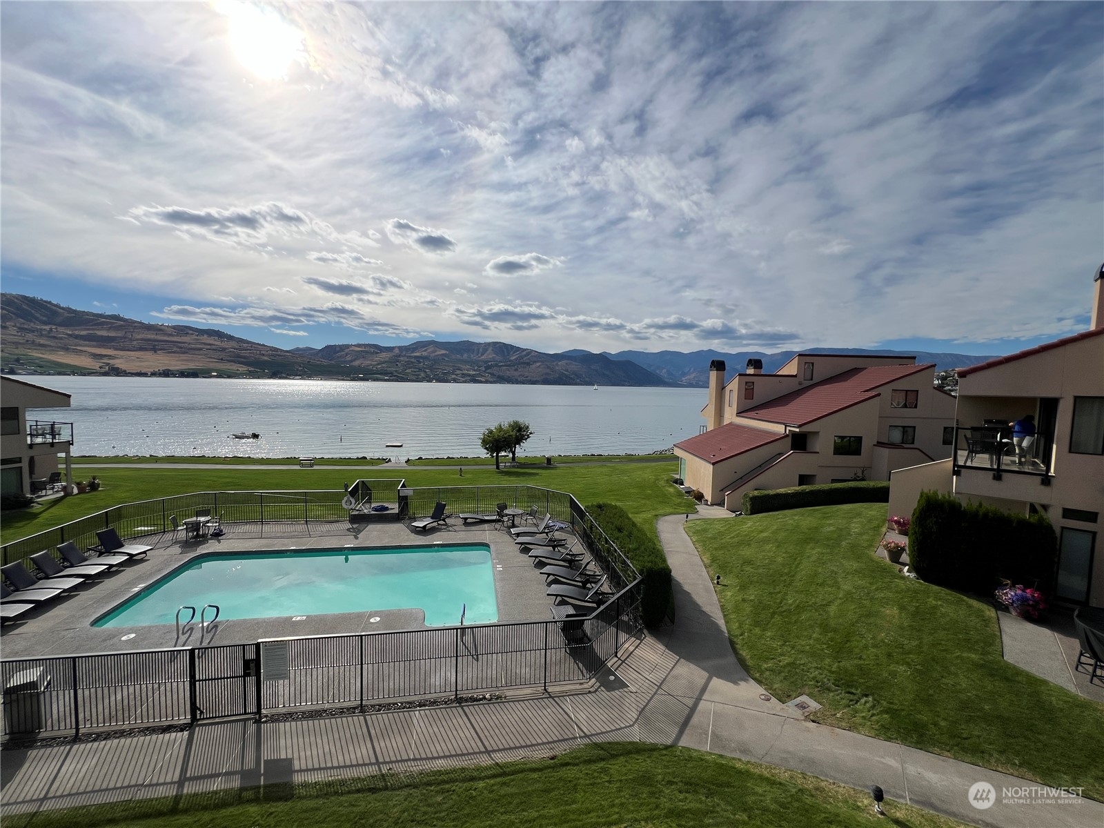 100 Lake Chelan Shores Drive Unit: 8-8 L