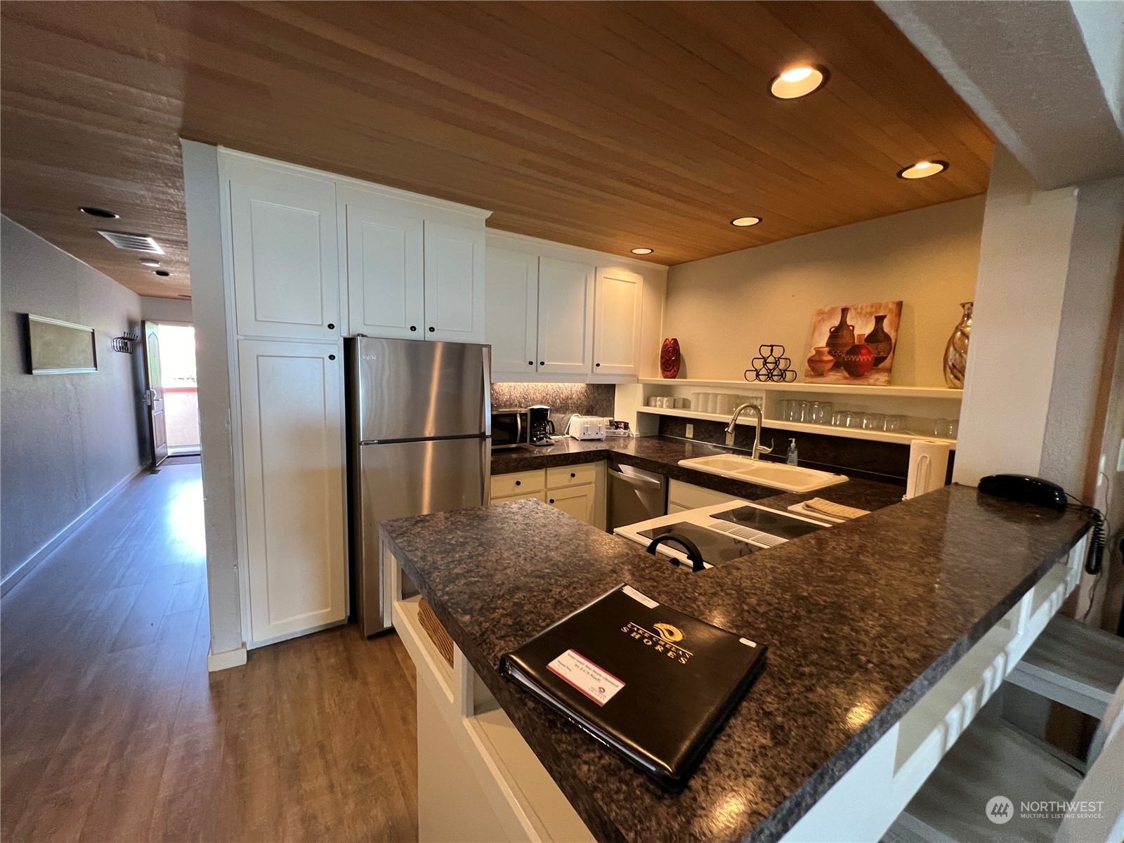 100 Lake Chelan Shores Drive Unit: 8-8 L