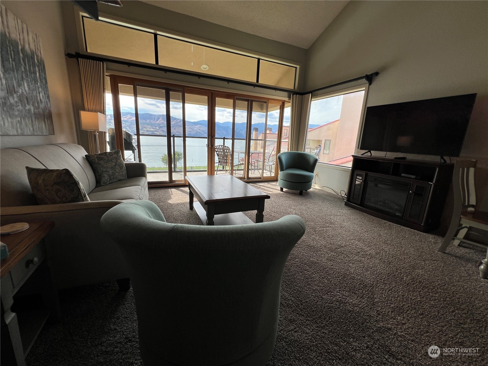 100 Lake Chelan Shores Drive Unit: 8-8 L