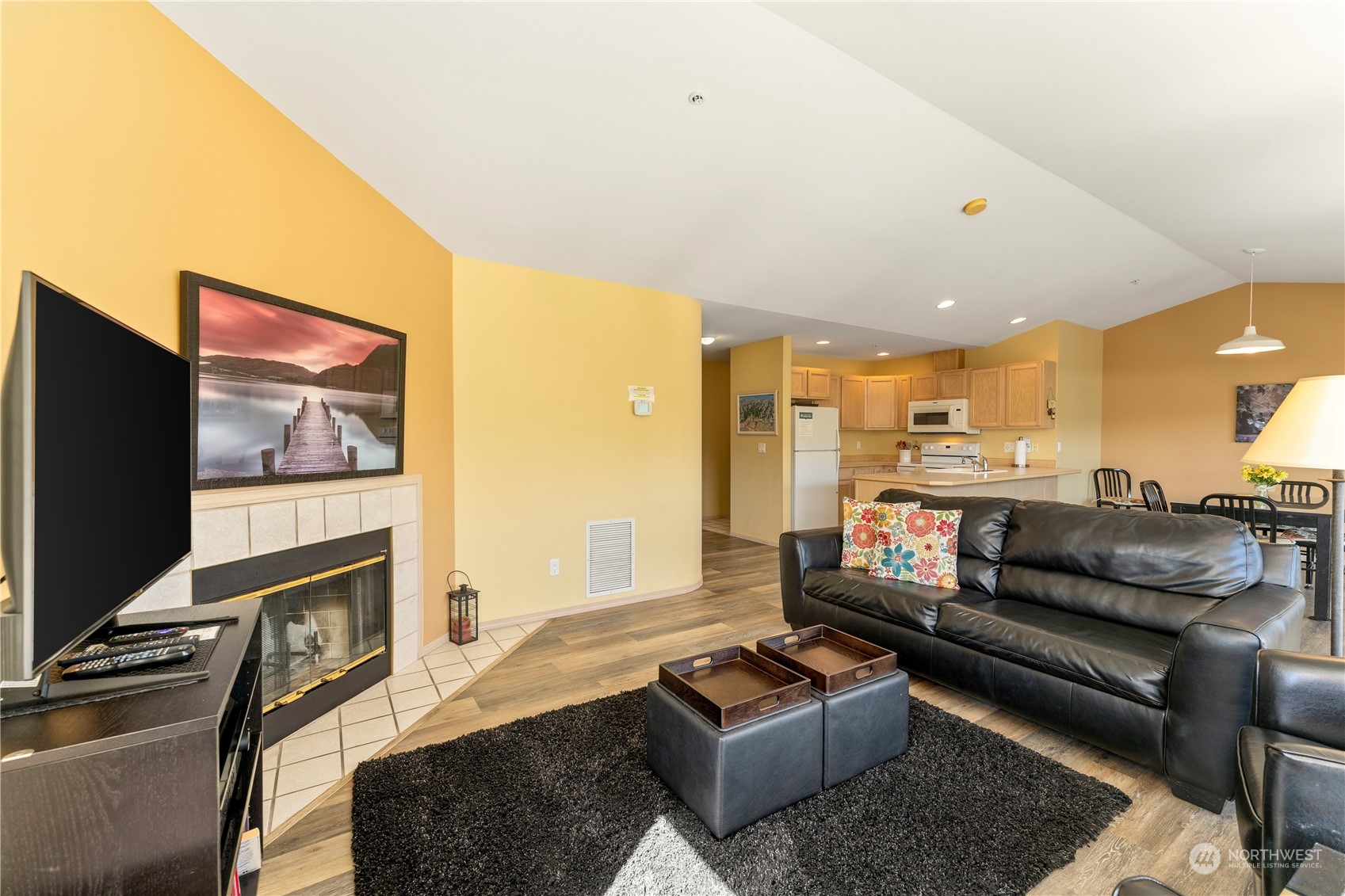 808 W Manson Road Unit: D304