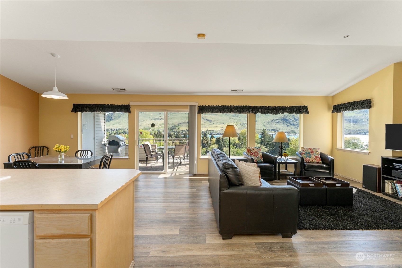 808 W Manson Road Unit: D304