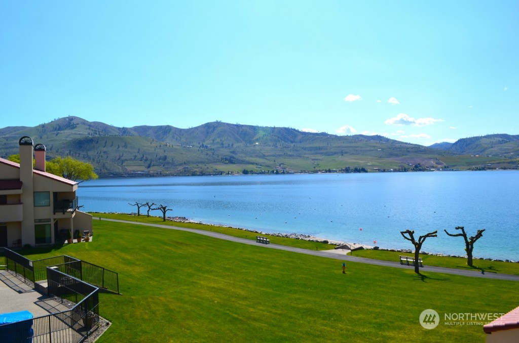 100 Lake Chelan Shores Drive Unit: 10-5
