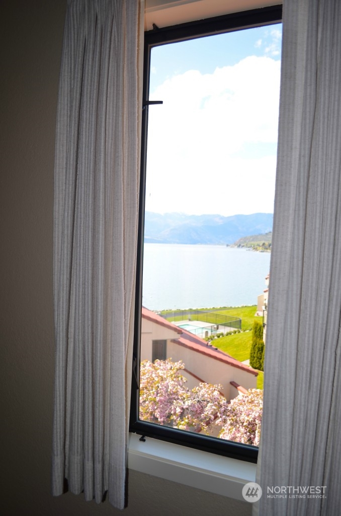 100 Lake Chelan Shores Drive Unit: 10-5