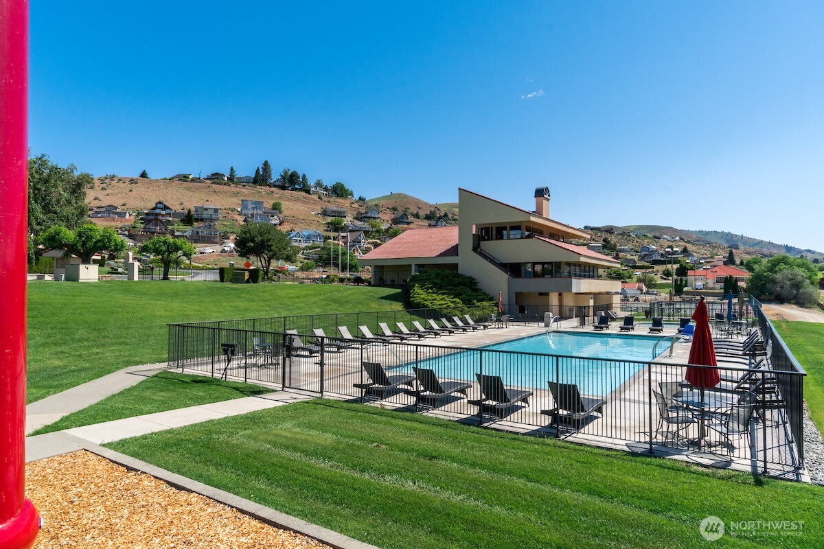 100 Lake Chelan Shores Drive Unit: 17-1
