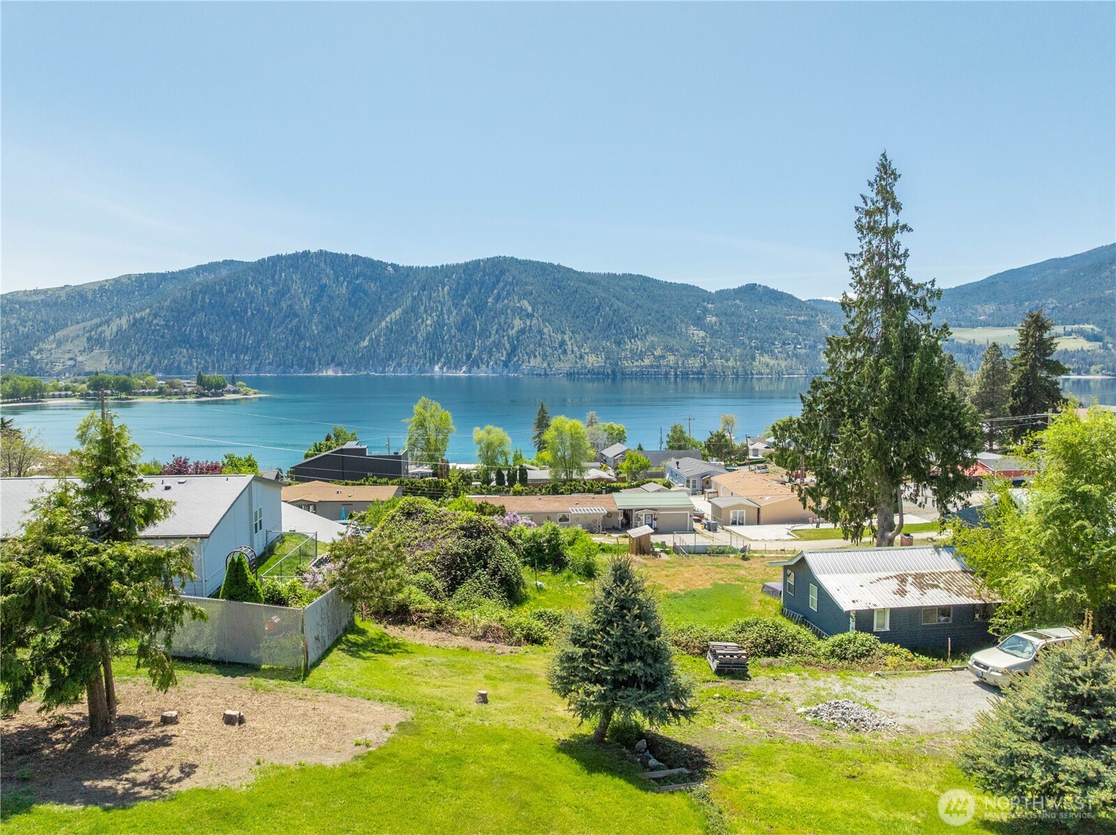 241 Lakeshore Drive