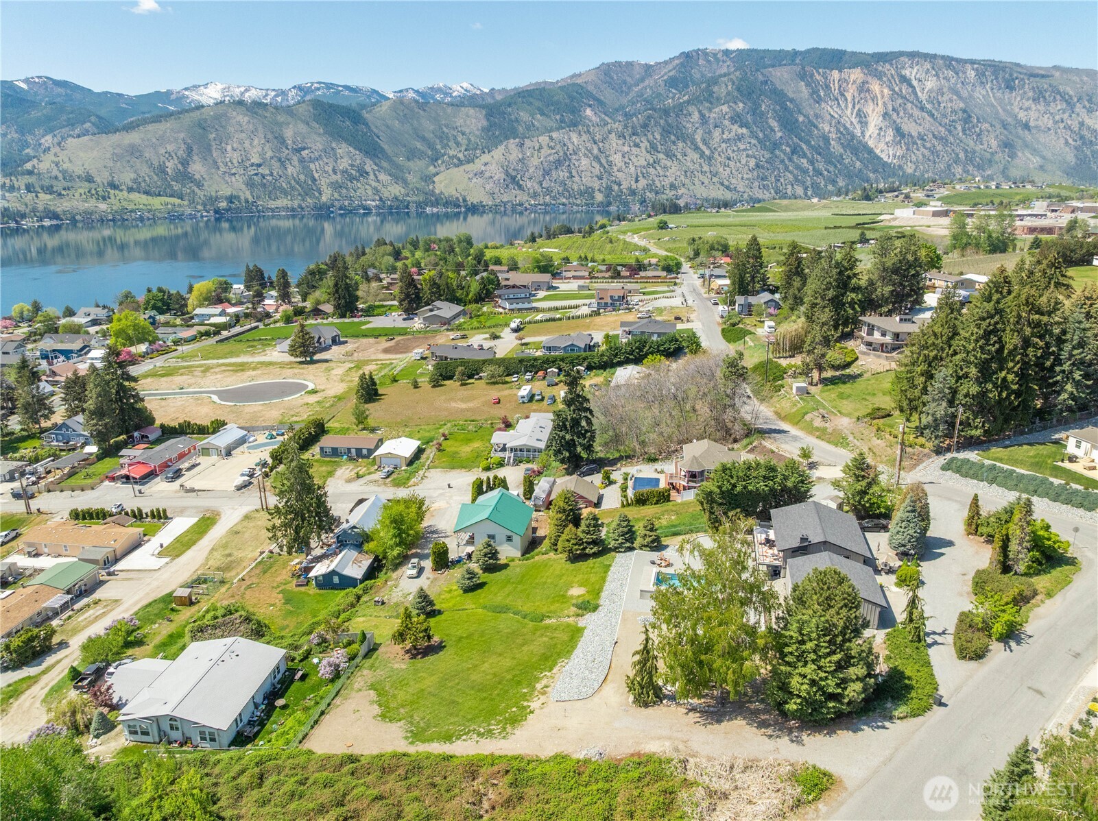 241 Lakeshore Drive