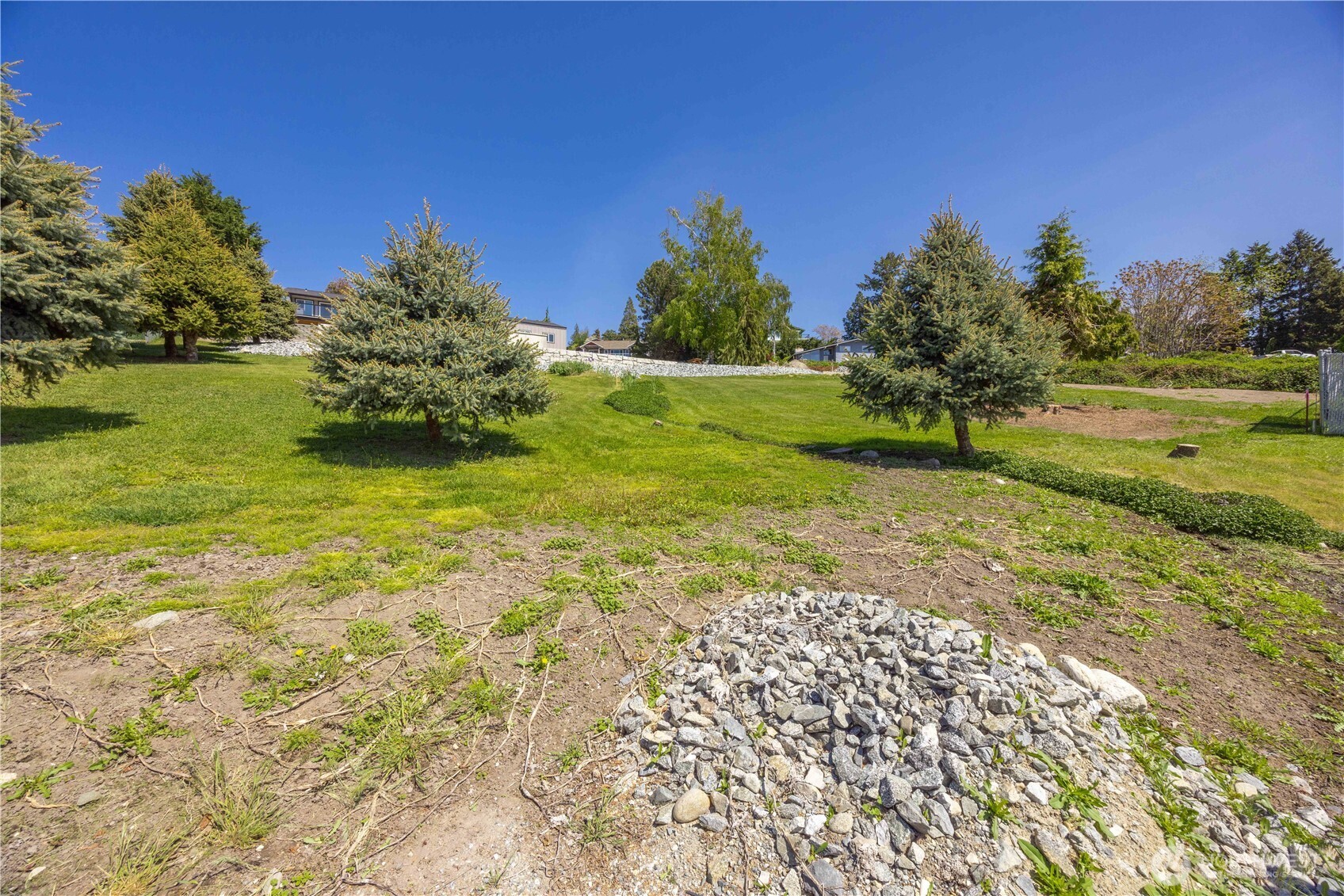241 Lakeshore Drive