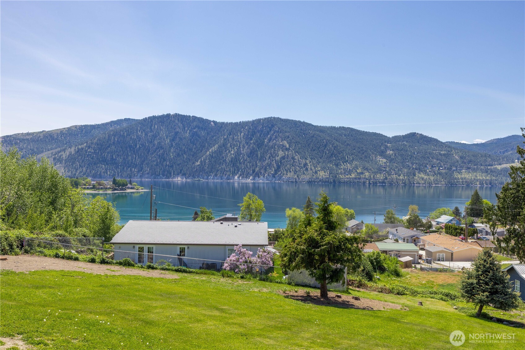 241 Lakeshore Drive