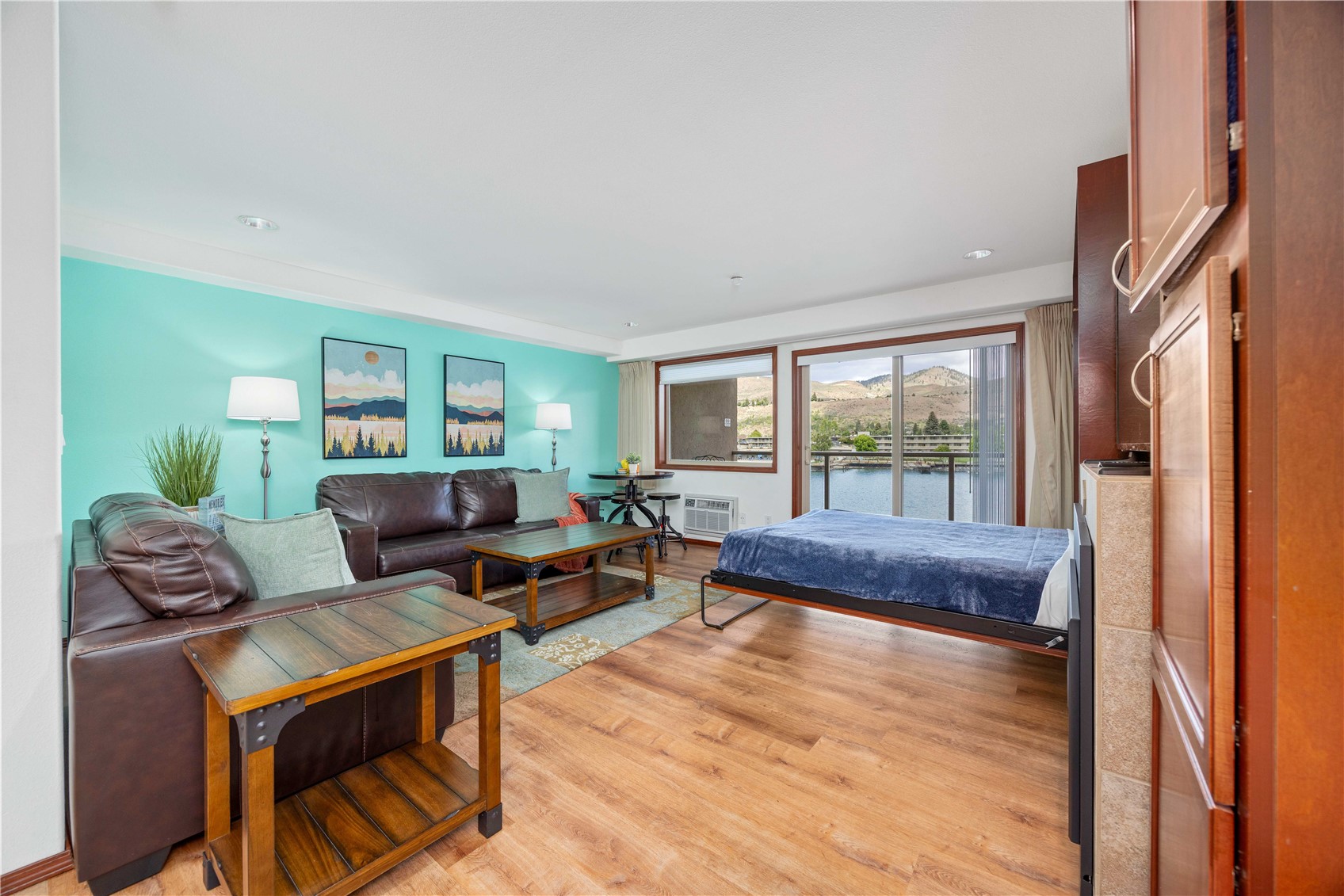 322 W Woodin Avenue Unit: 632