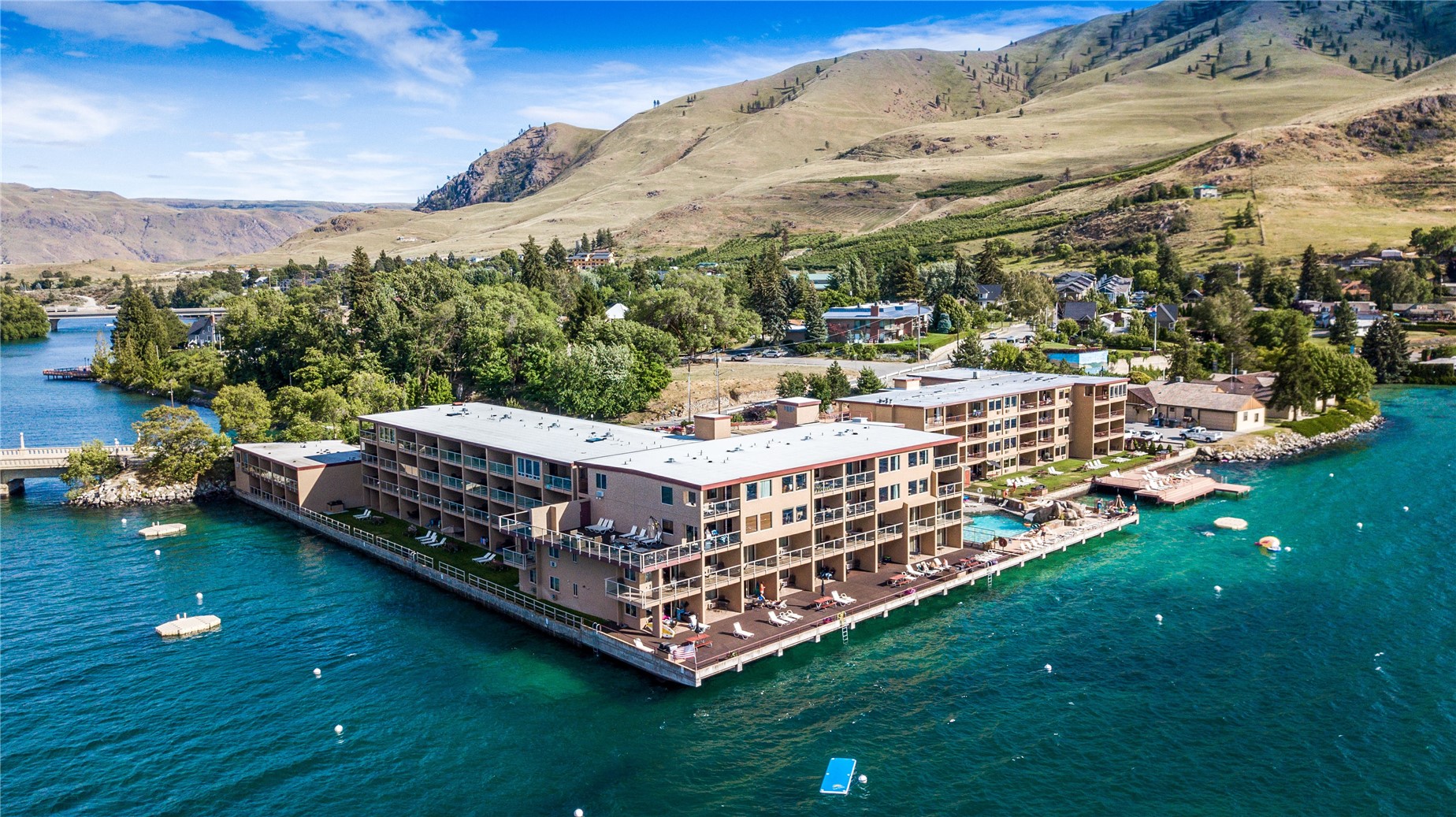 322 W Woodin Avenue Unit: 632