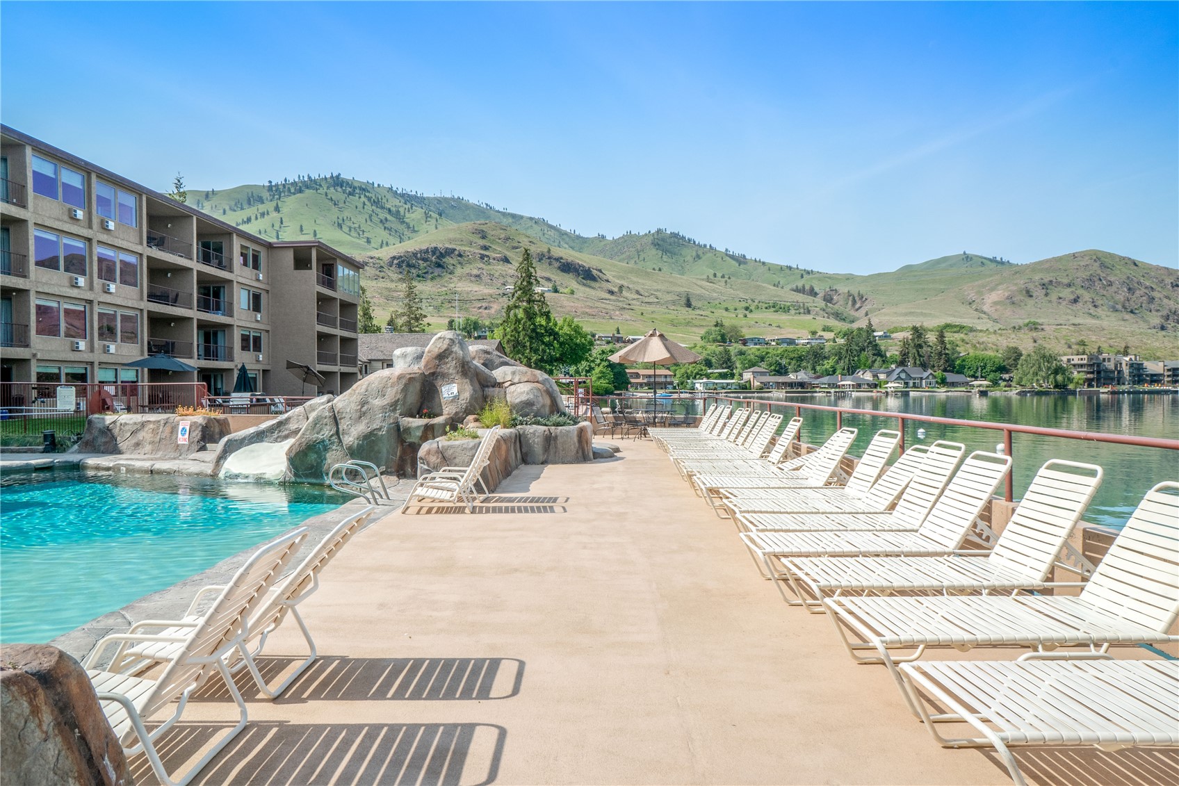 322 W Woodin Avenue Unit: 632