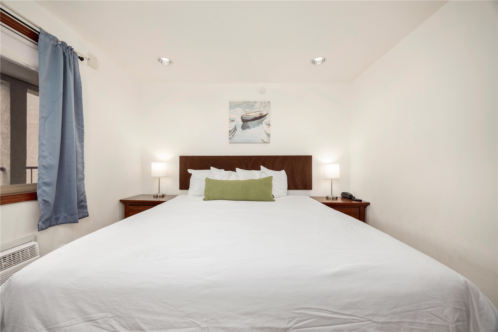 322 W Woodin Avenue Unit: 632