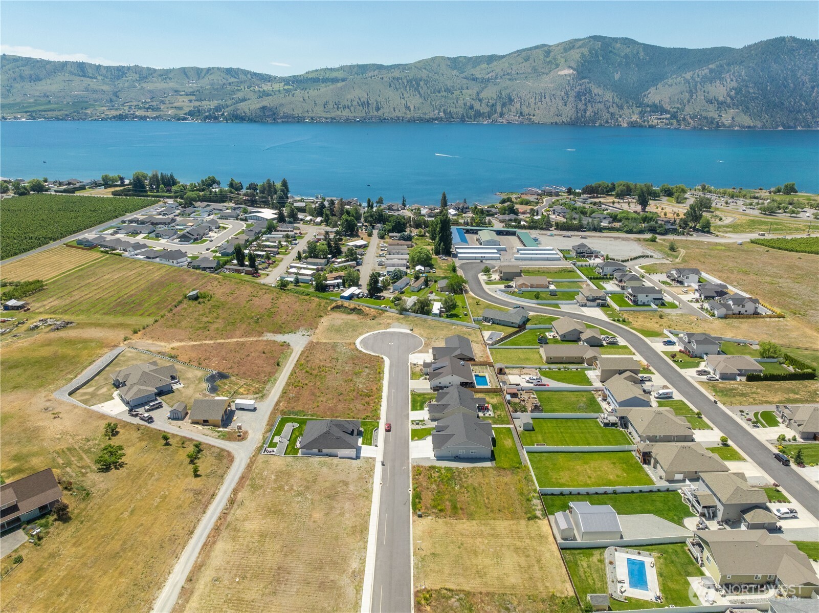 157 - 8 Lots Sailing Hawk Lane