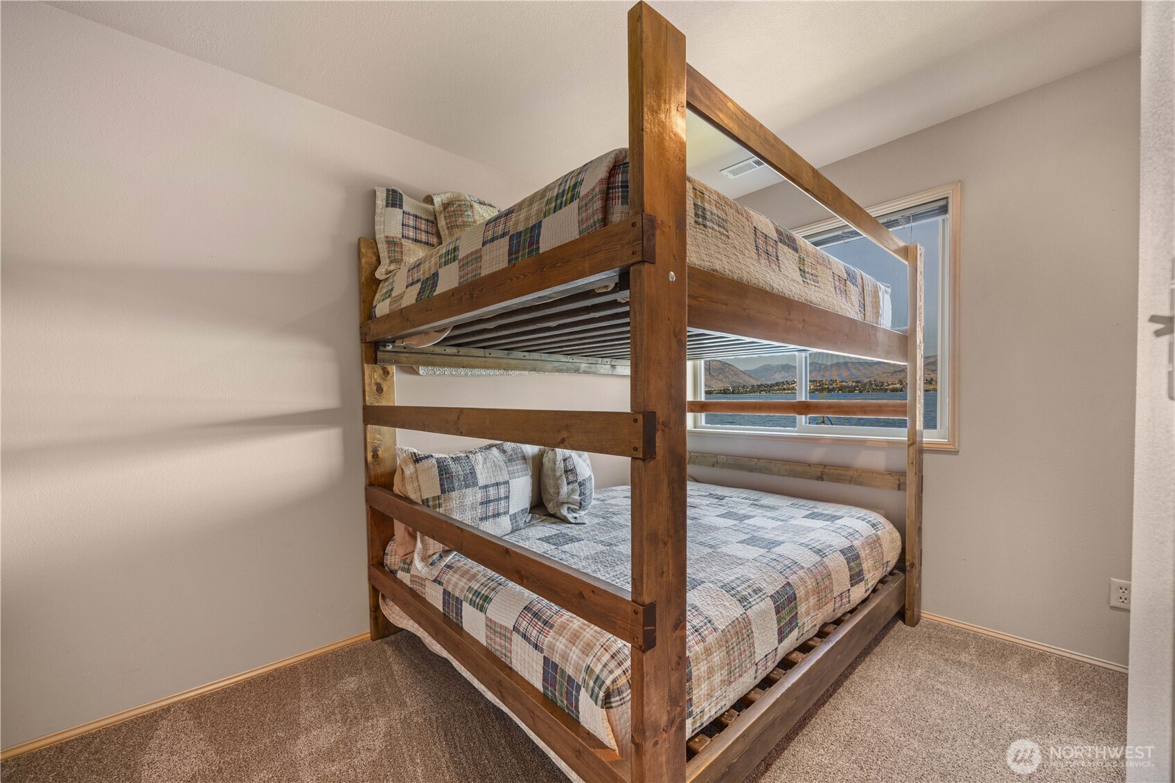 3150 & 3132 S Lakeshore Road