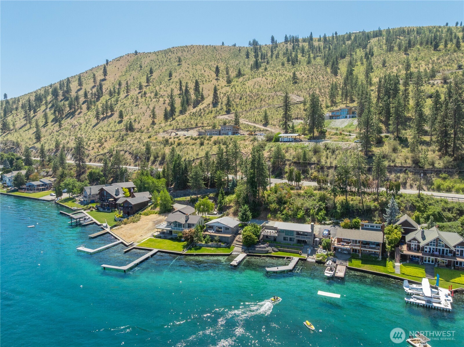 3132 S Lakeshore Road