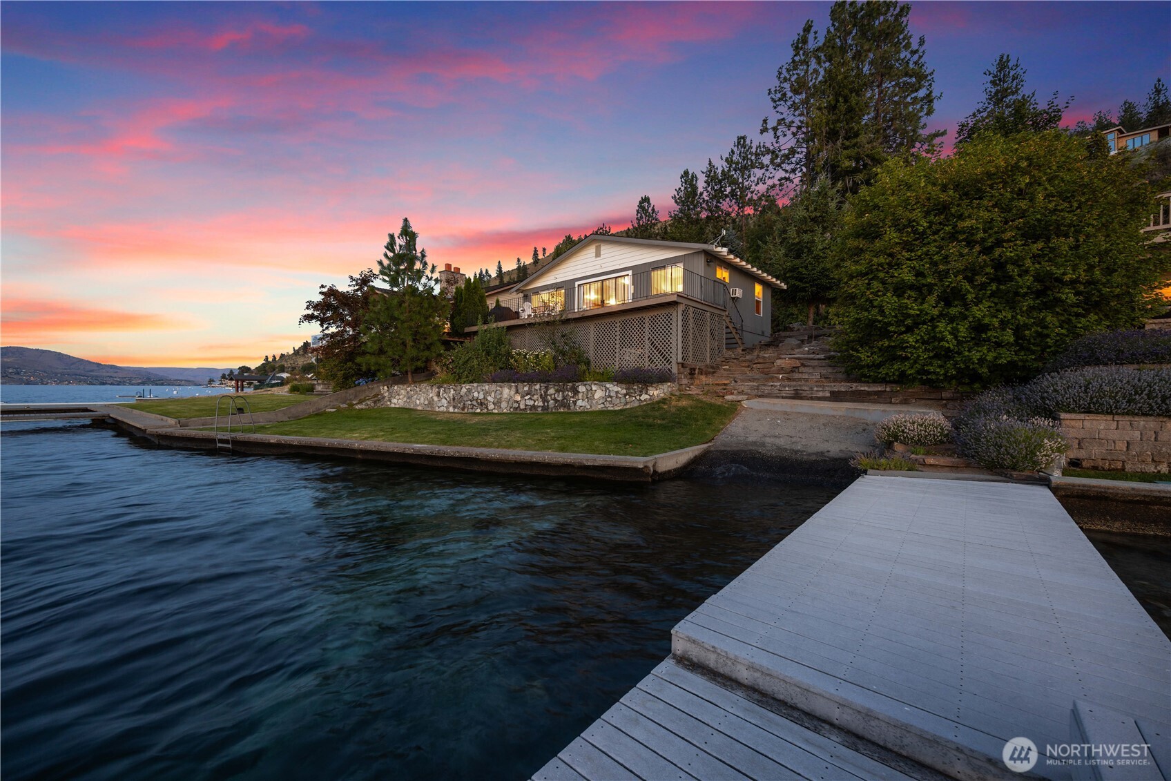 3132 S Lakeshore Road