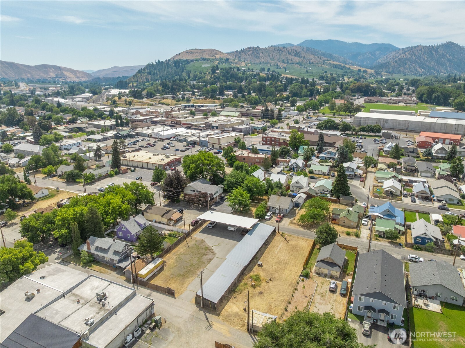 106 & 108 W Pleasant Avenue