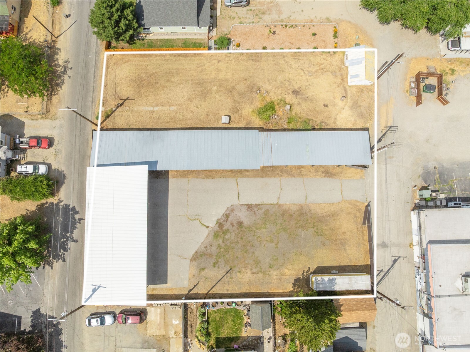 106 & 108 W Pleasant Avenue