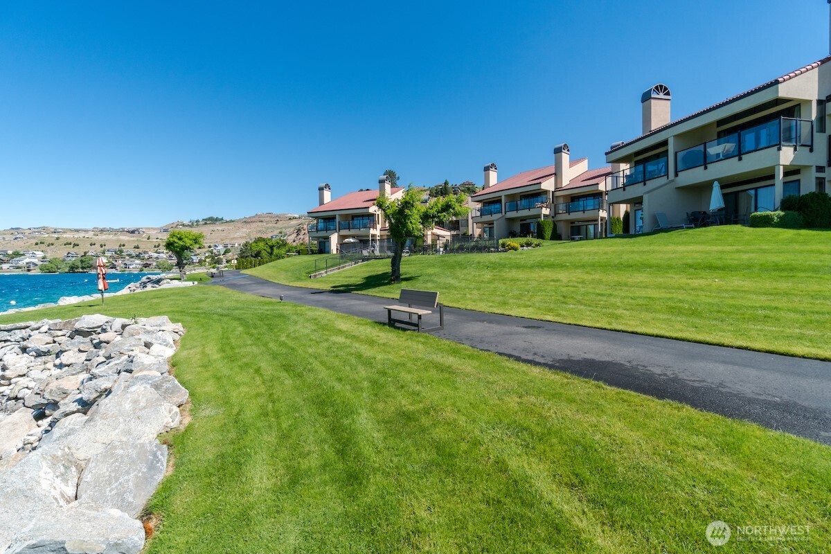 100 Lake Chelan Shores Drive Unit: 16-7&8