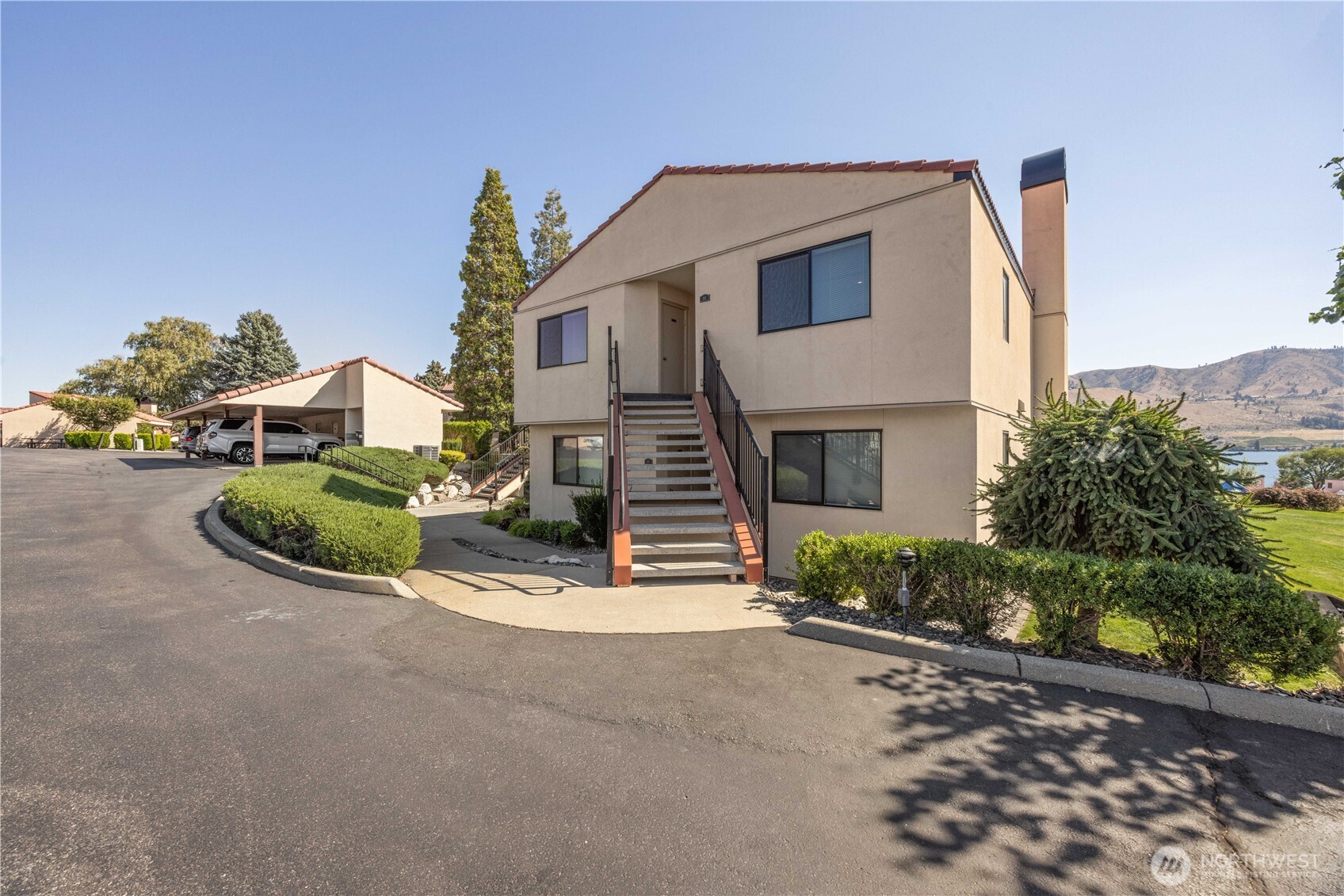 100 Lake Chelan Shores Drive Unit: 16-7&8