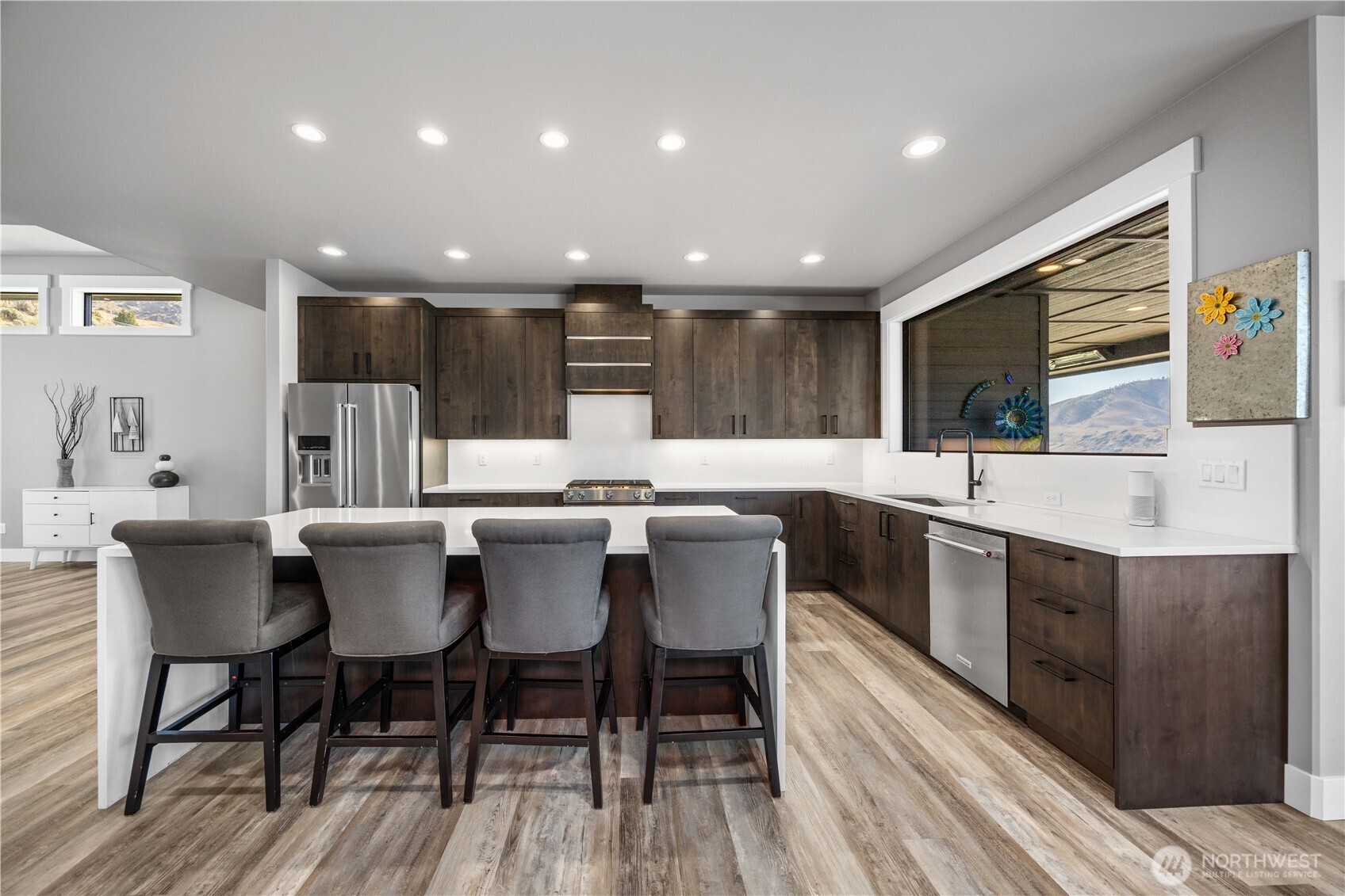 112 Sky Harbor Drive