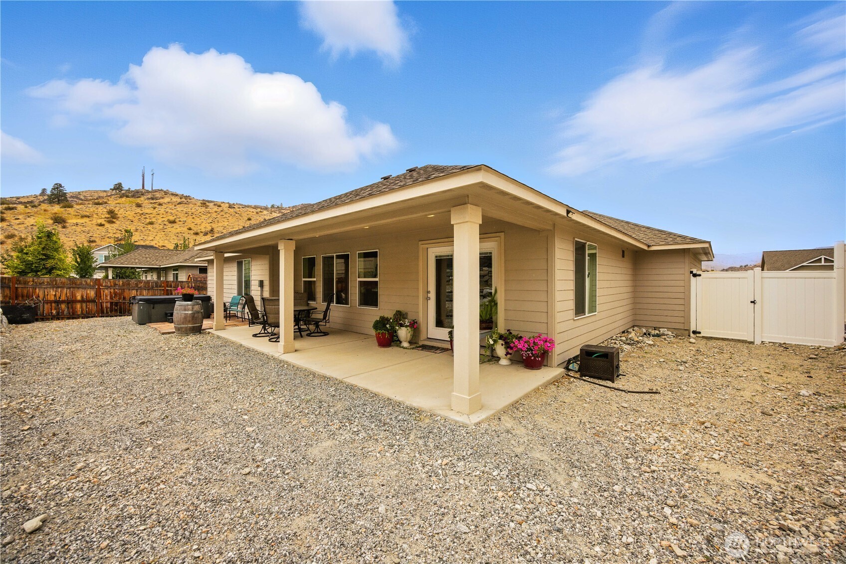 479 Spring View Place