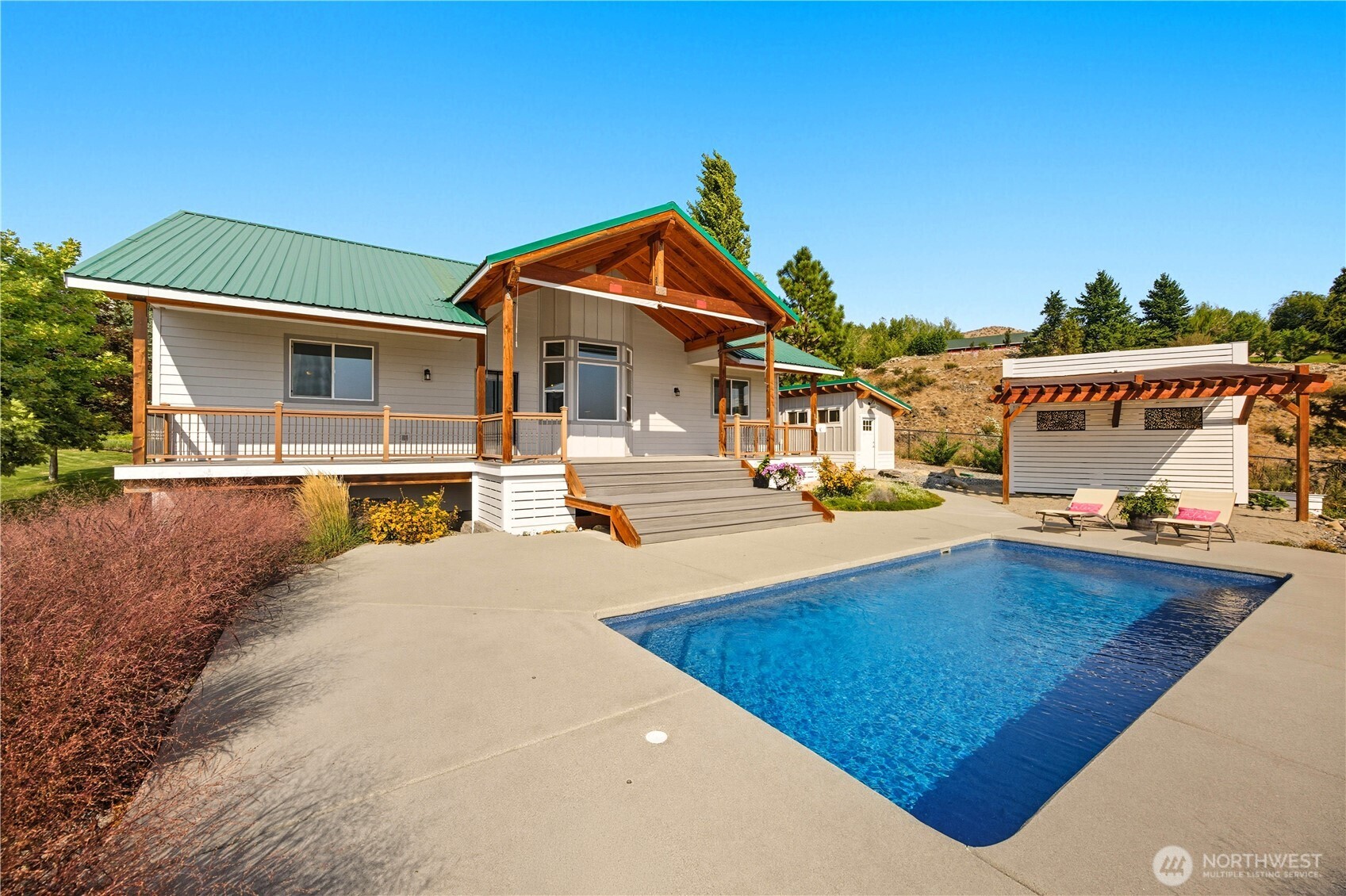 3245 Ivan Morse Road