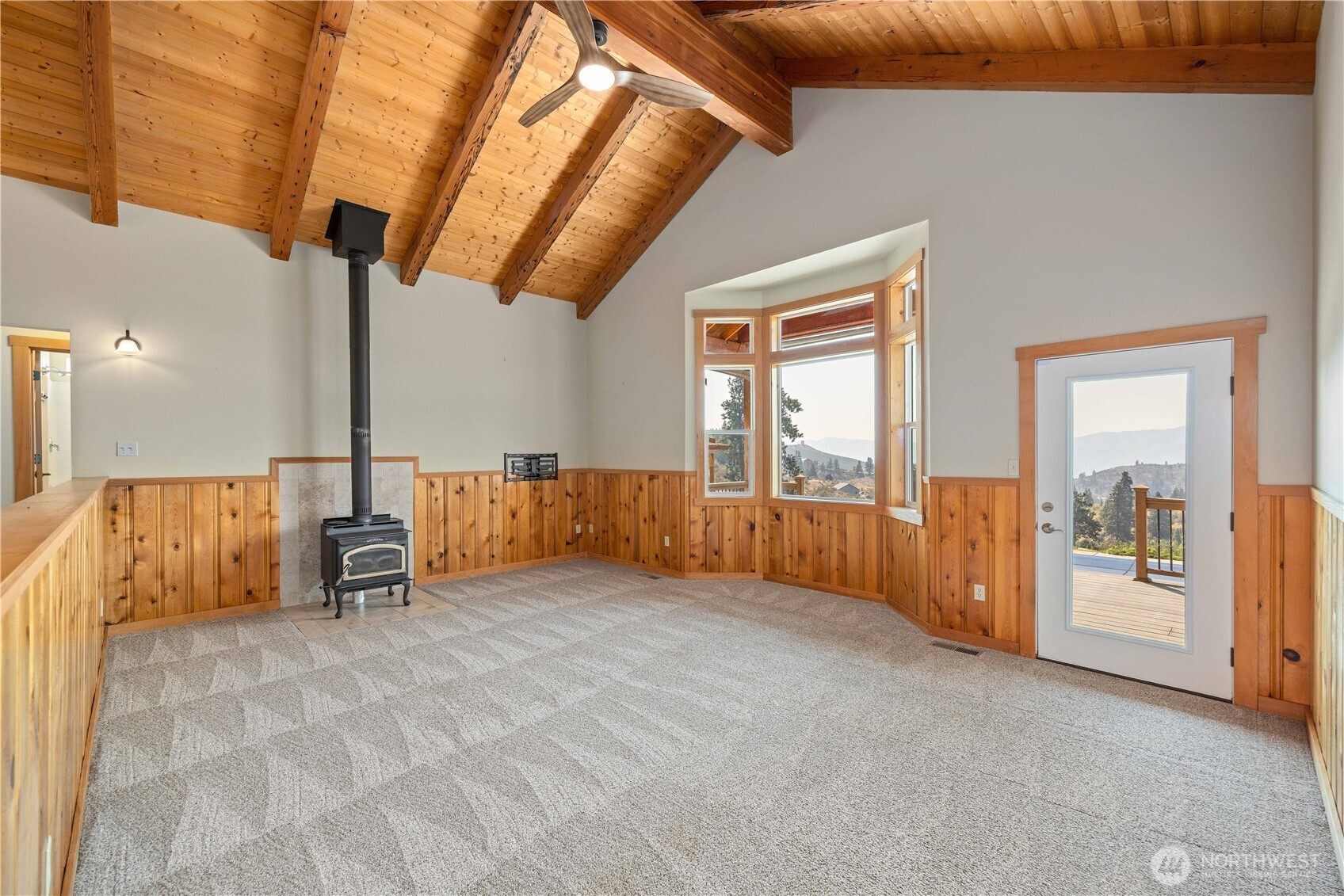3245 Ivan Morse Road