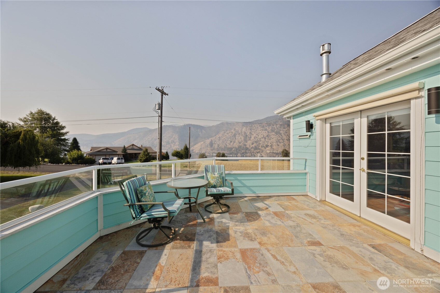 1190 Summit Boulevard