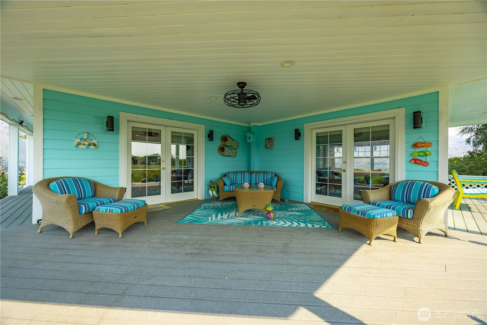 1190 Summit Boulevard