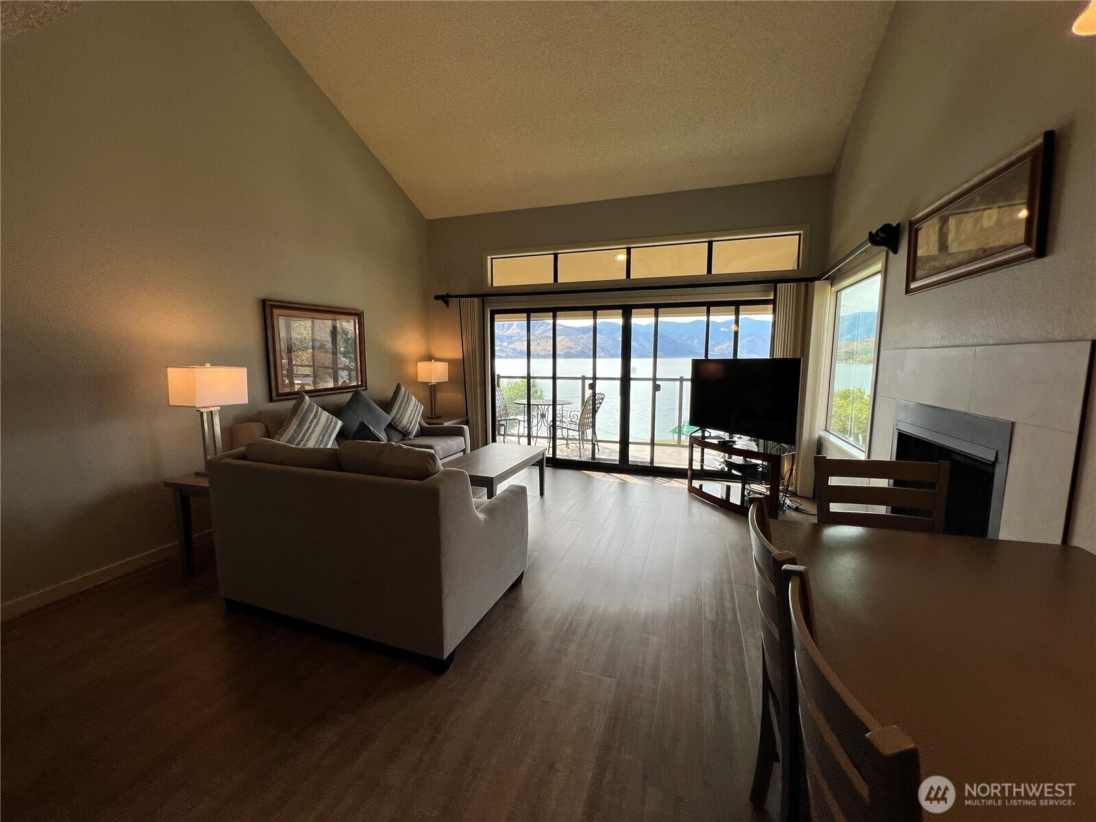 100 Lake Chelan Shores Drive Unit: 14-6 A