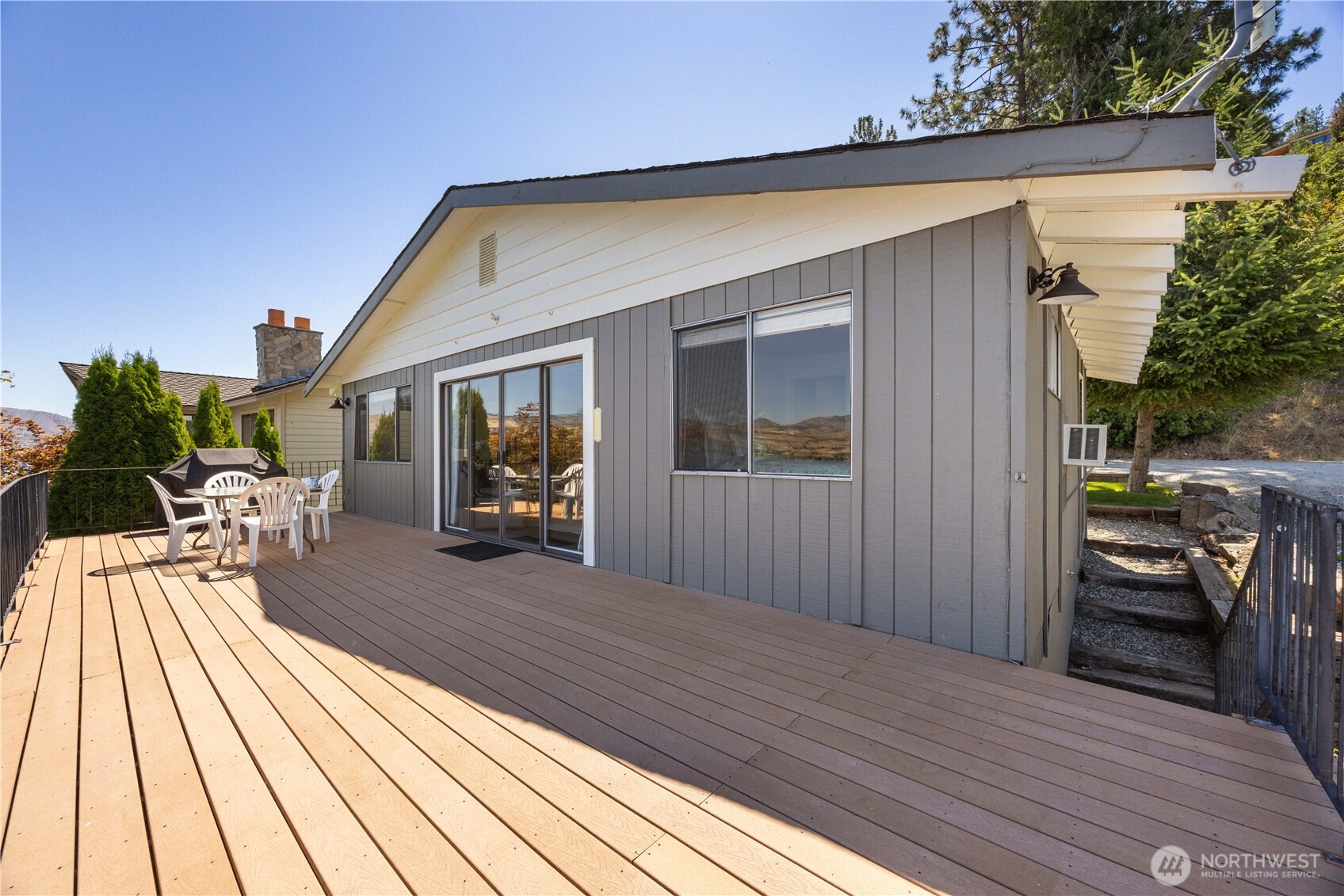 3132 S Lakeshore Road