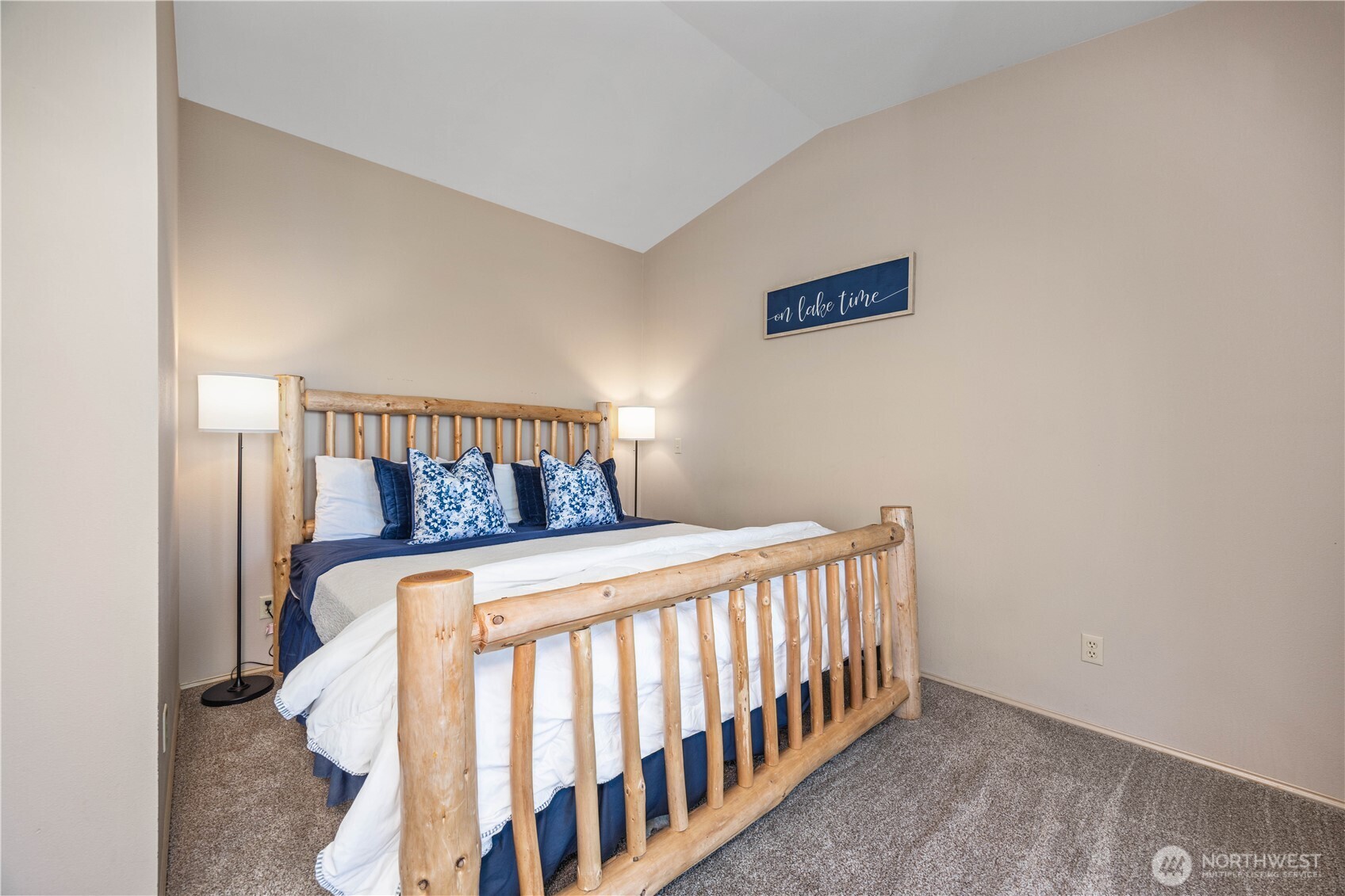 3150 & 3132 S Lakeshore Road