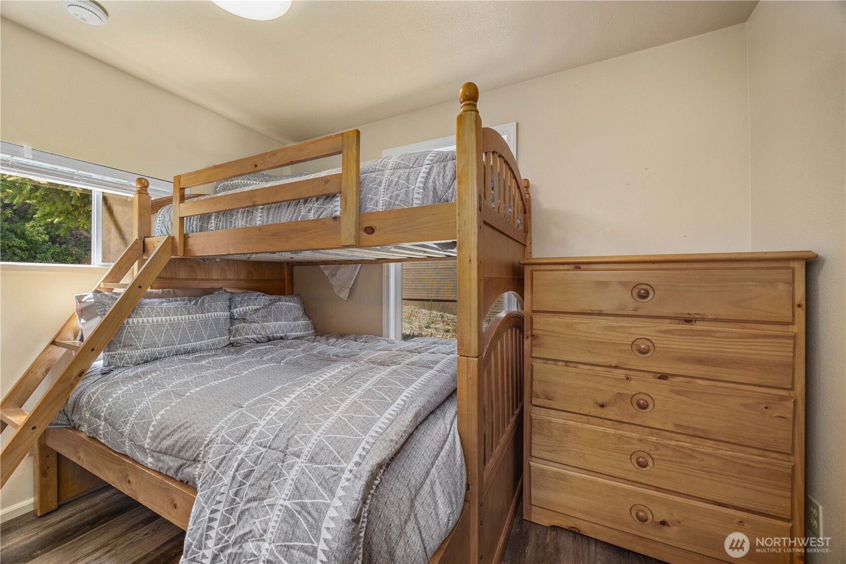 3150 & 3132 S Lakeshore Road