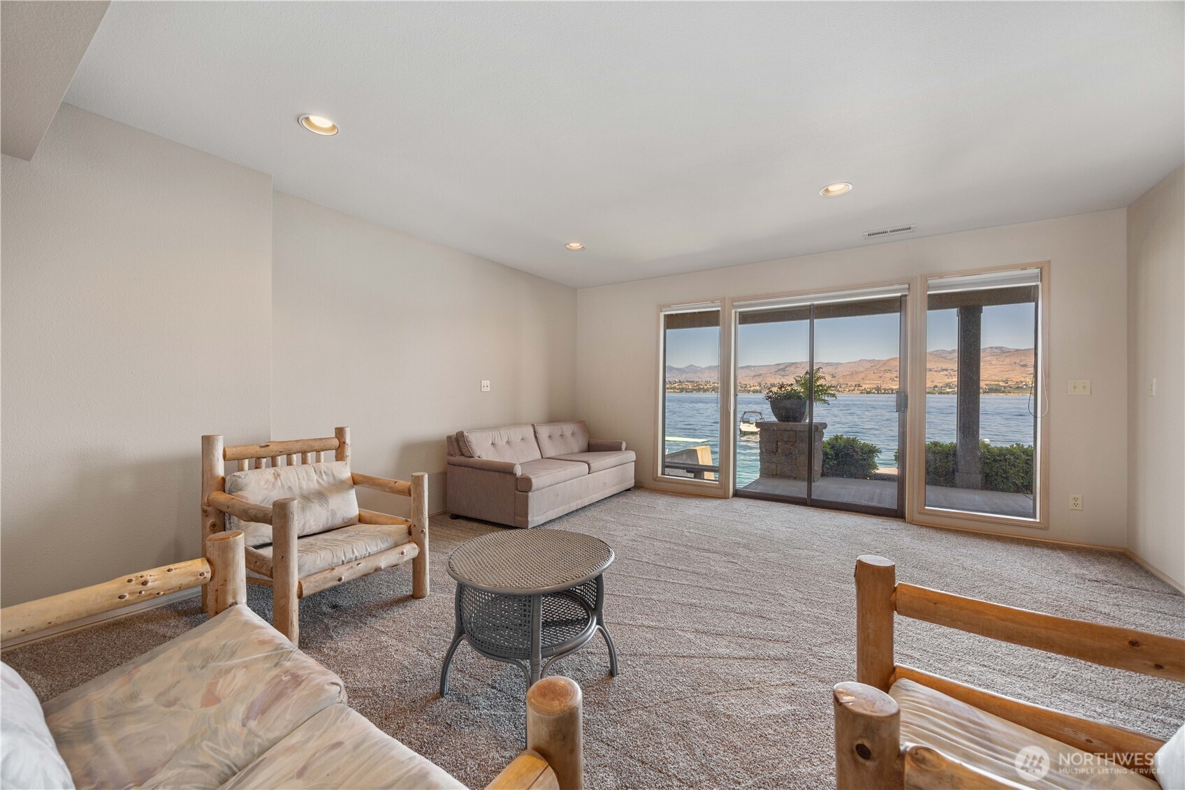 3150 & 3132 S Lakeshore Road