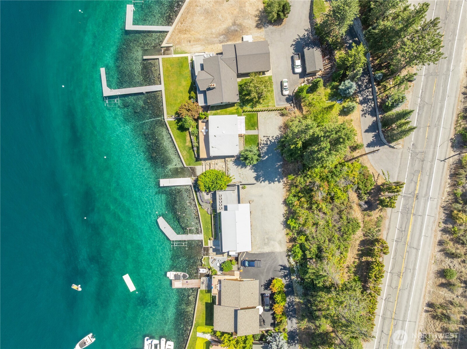 3150 & 3132 S Lakeshore Road