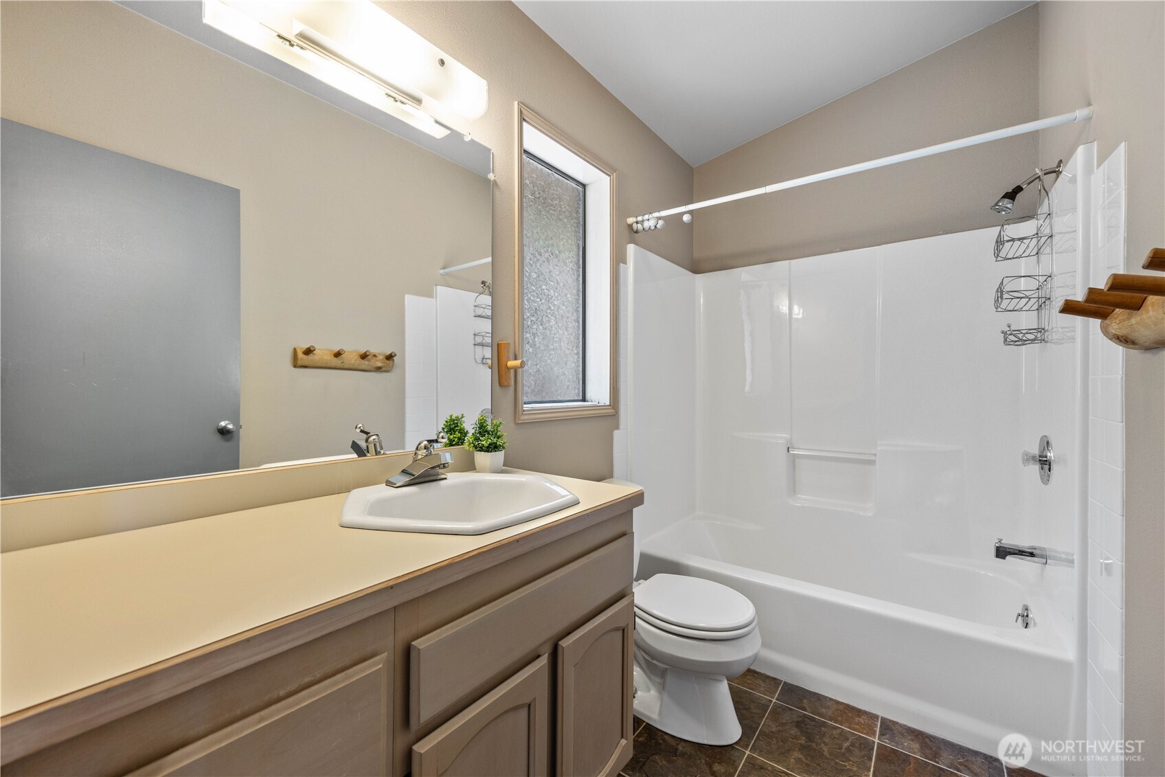 3150 & 3132 S Lakeshore Road