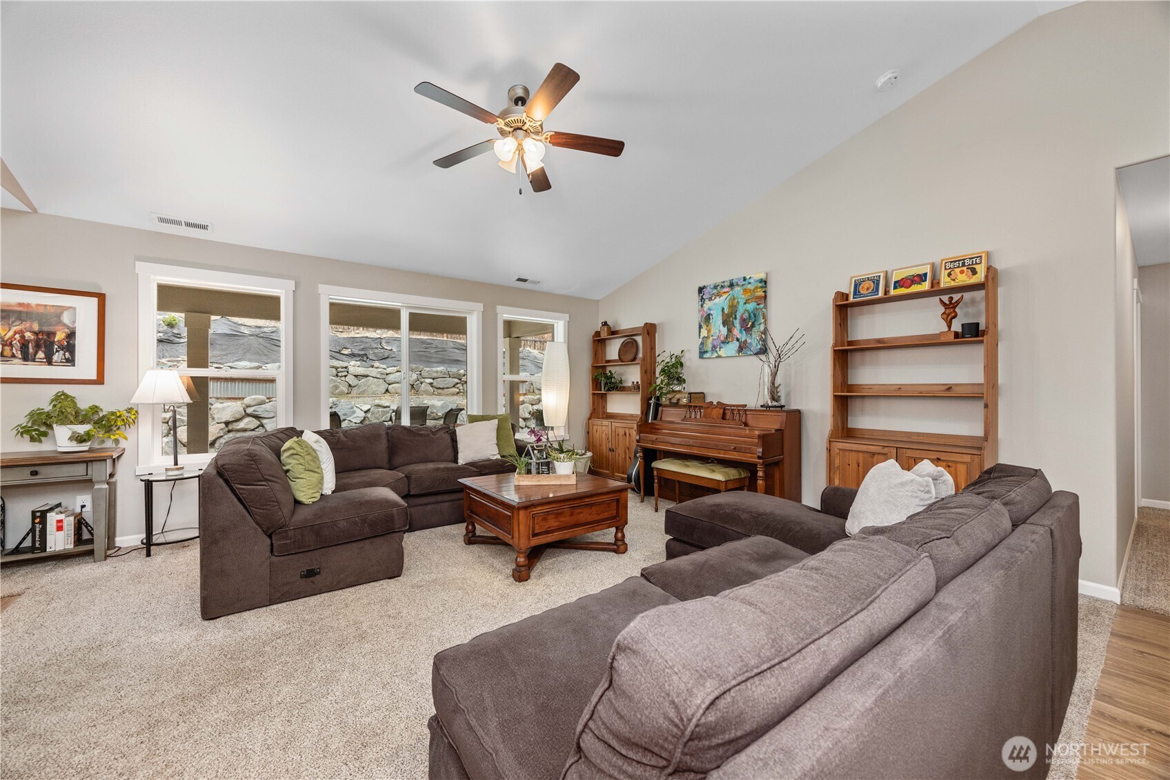 479 Spring View Place