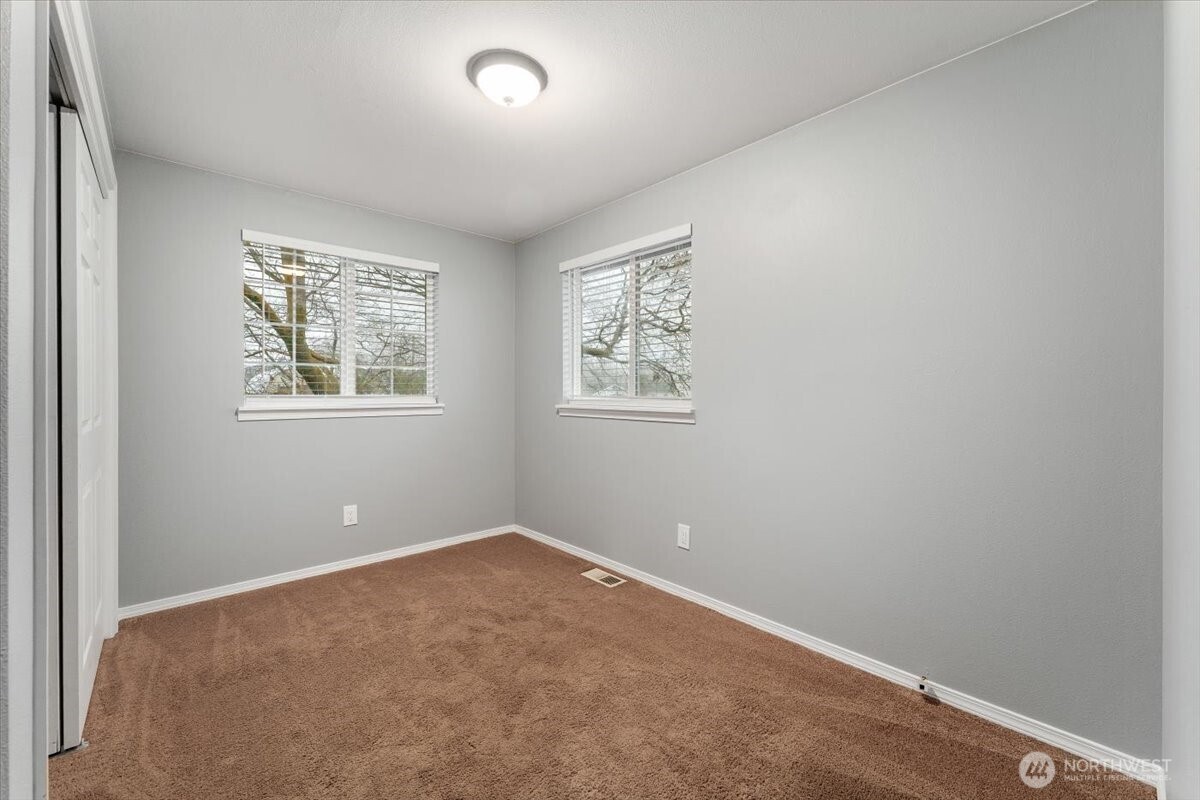 316 E Wapato Avenue Unit: 1