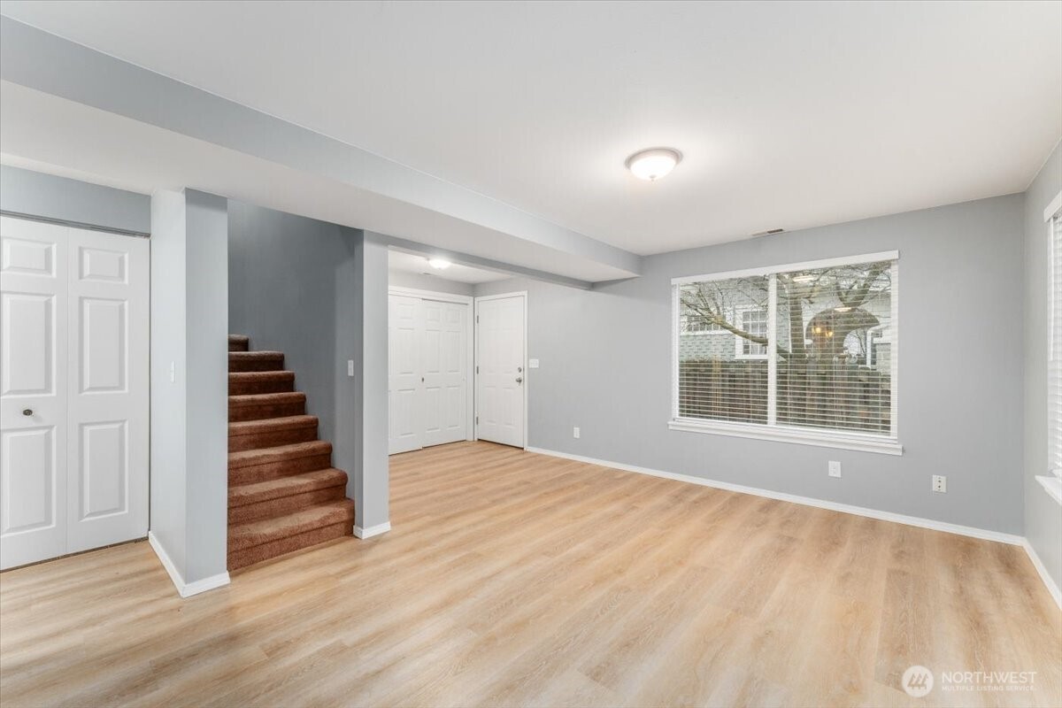 316 E Wapato Avenue Unit: 1