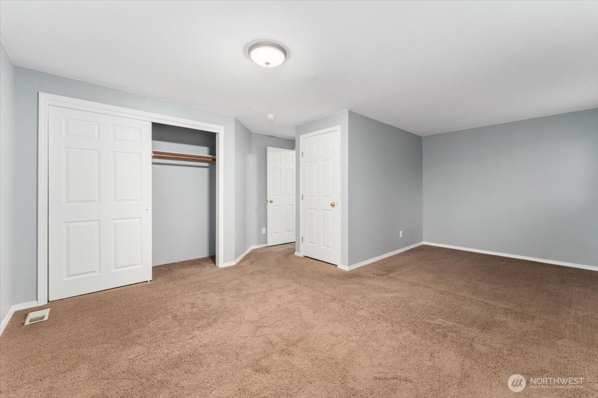 316 E Wapato Avenue Unit: 1