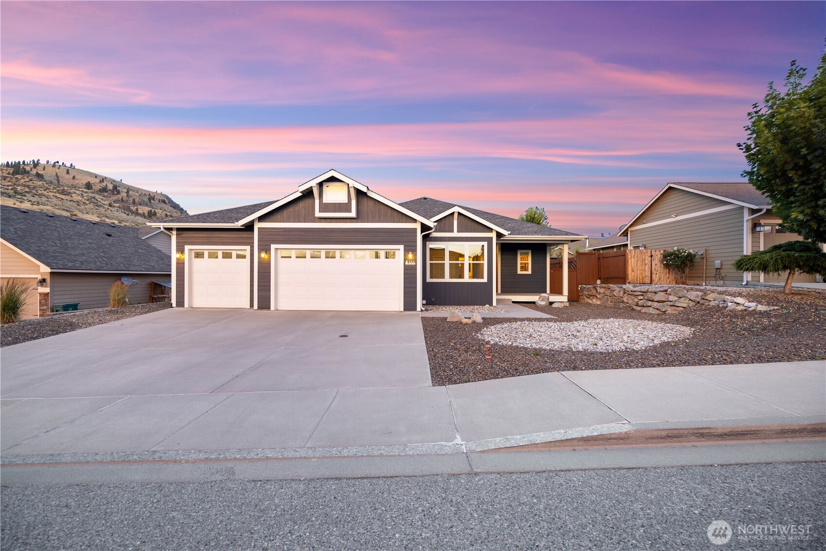 444 Hilltop Place